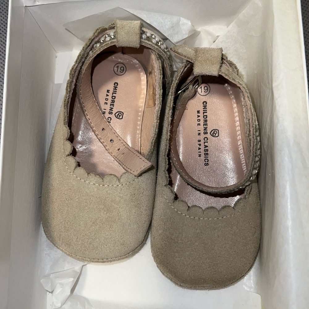 Baby shoes
